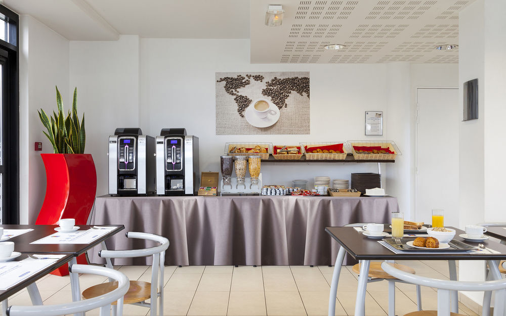 Comfort Suites Le-Port-Marly Paris Ouest لو بورْ مارْلي المظهر الخارجي الصورة