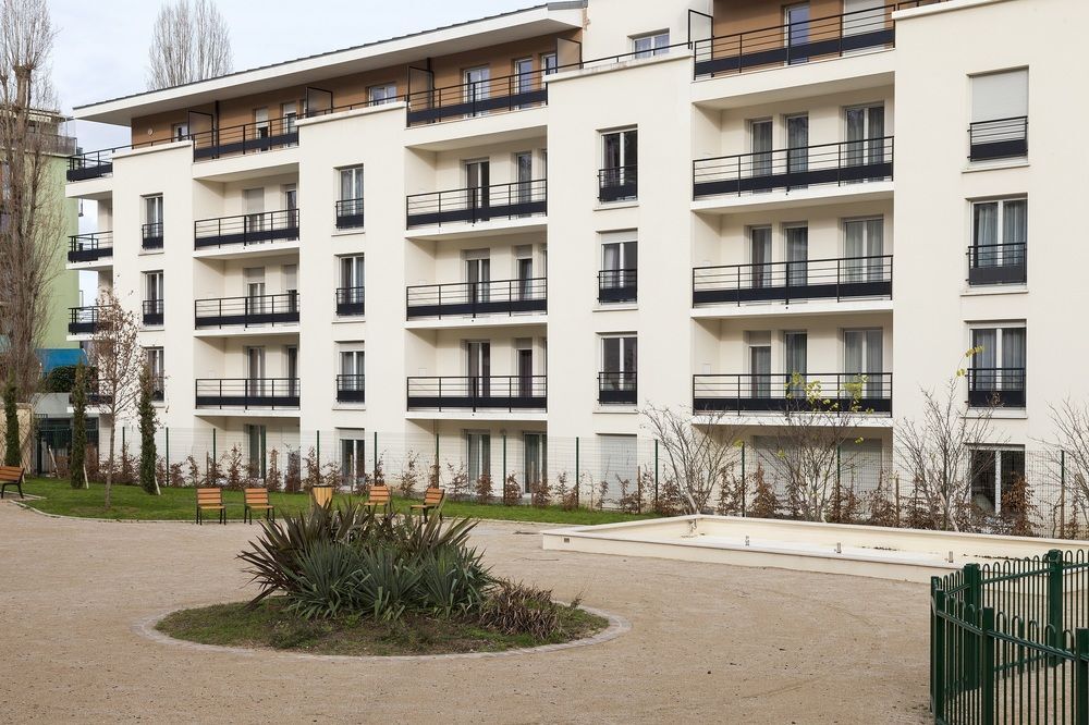 Comfort Suites Le-Port-Marly Paris Ouest لو بورْ مارْلي المظهر الخارجي الصورة