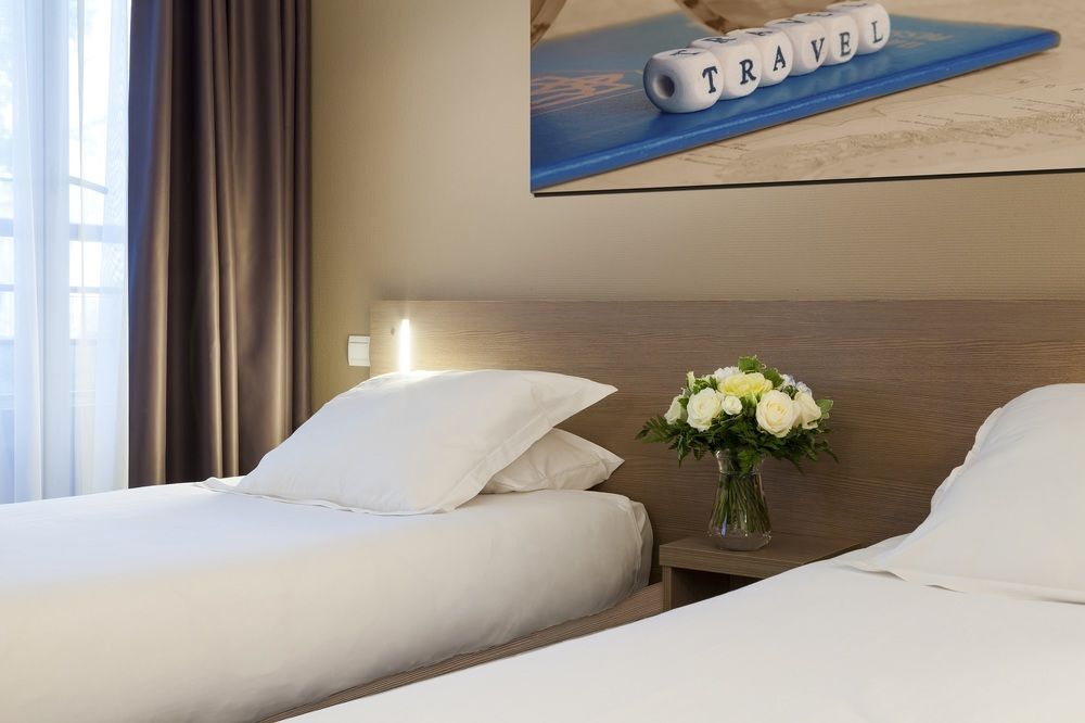 Comfort Suites Le-Port-Marly Paris Ouest لو بورْ مارْلي المظهر الخارجي الصورة