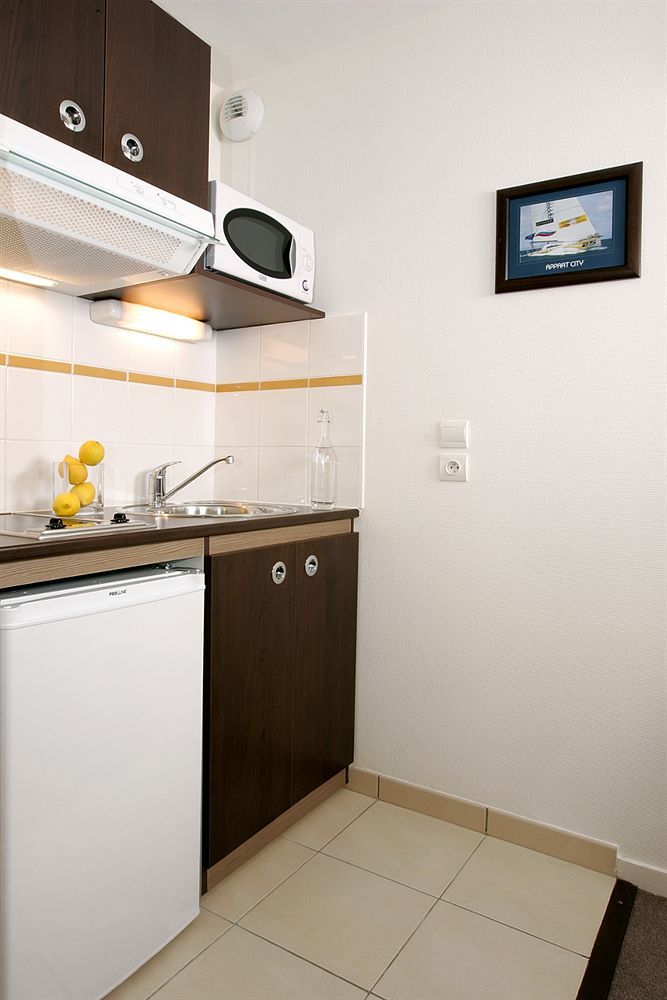 Comfort Suites Le-Port-Marly Paris Ouest لو بورْ مارْلي المظهر الخارجي الصورة